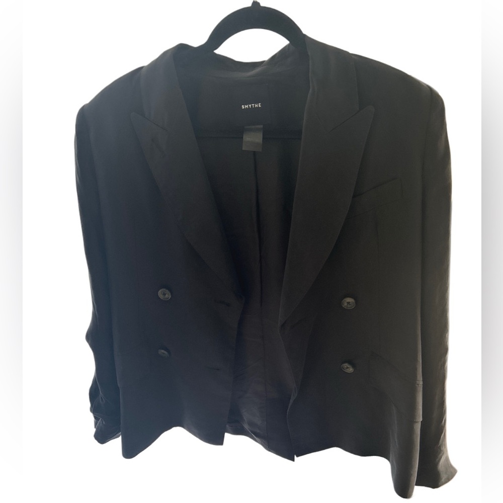 Smythe Women's Elegant Black Blazer